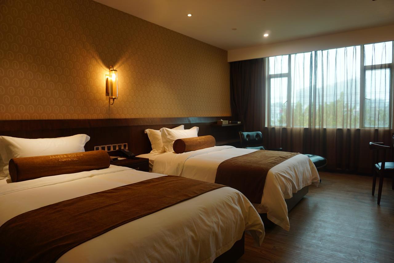 James Joyce Coffetel Hotel Guangzhou Baiyun Street North Branch Exterior photo